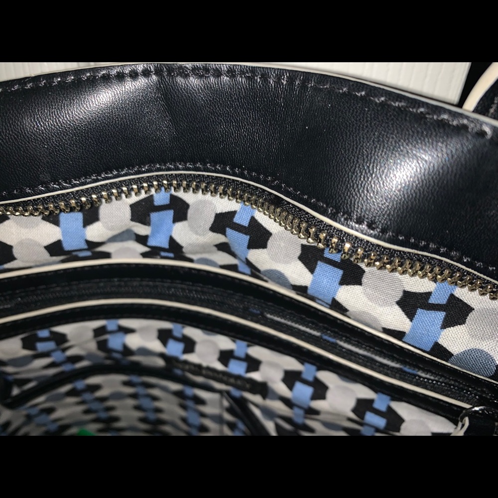 Purse - Picture 3 of 3